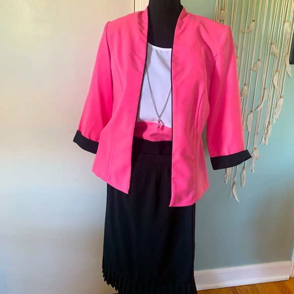 3 Piece Pride & Joy Outfit - Picture 1 of 12